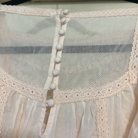 Anthropologie eyelet bell sleeve peasant top - Picture 5 of 8